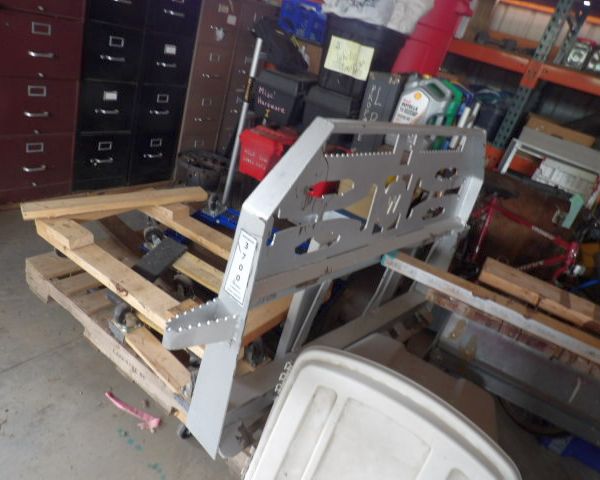 auction image
