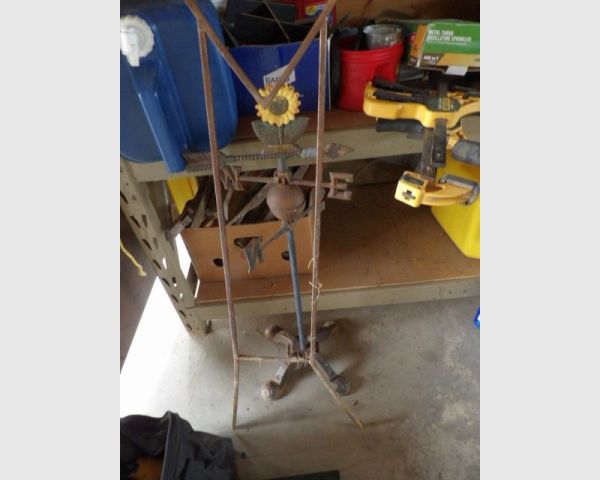 auction image