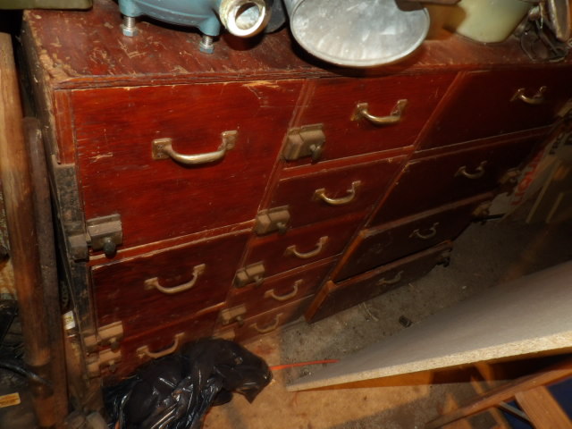 auction image