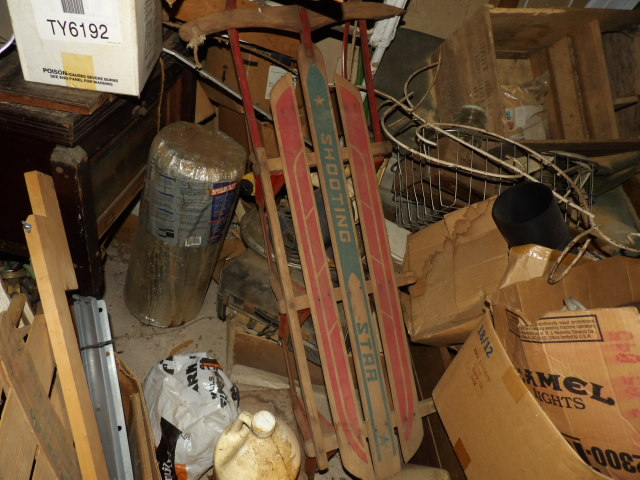 auction image