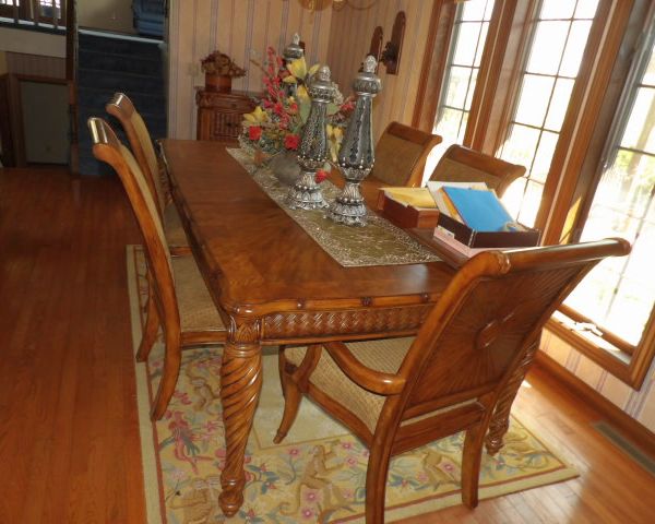 auction image