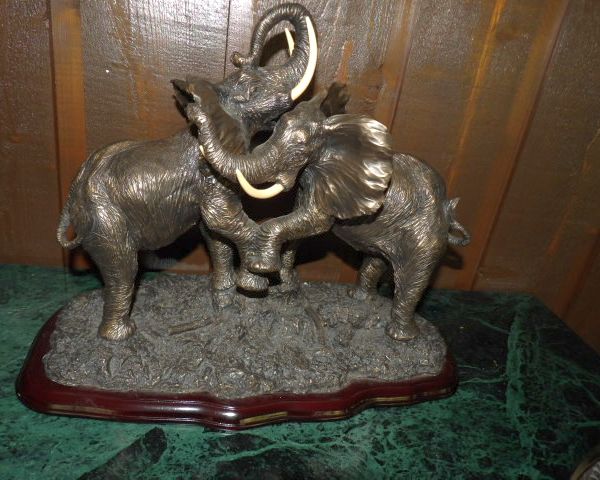 auction image