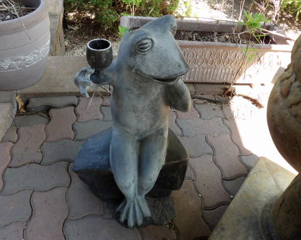 auction image