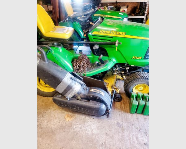 auction image