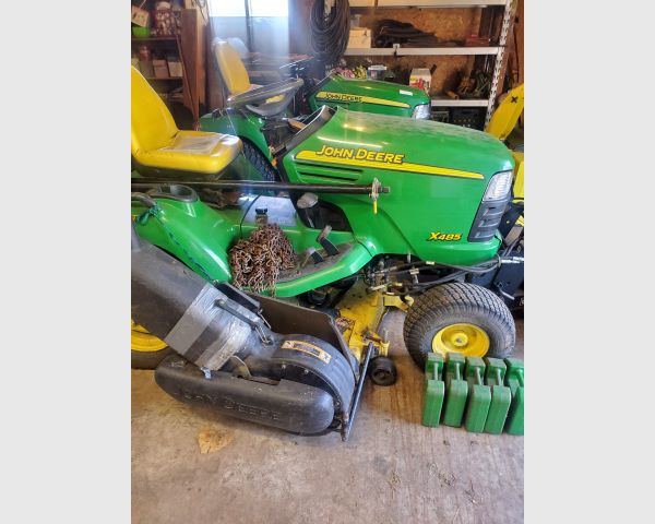 auction image