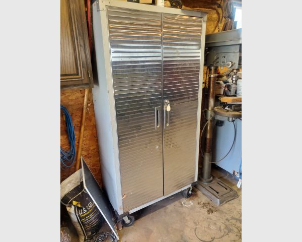 auction image