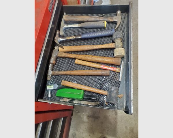 auction image