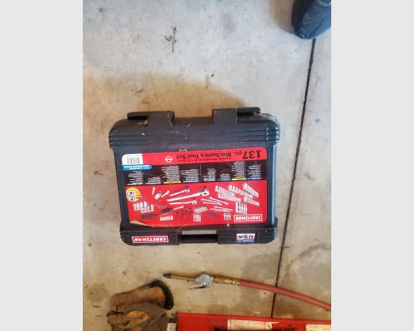 auction image