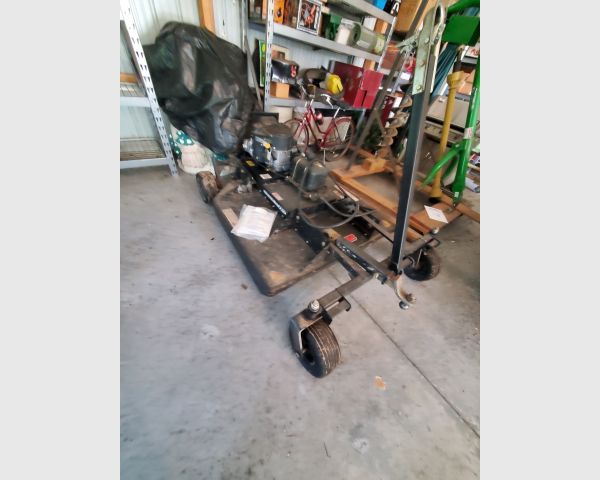 auction image