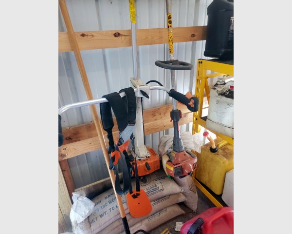 auction image