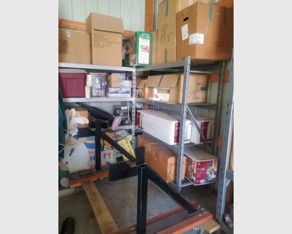 auction image