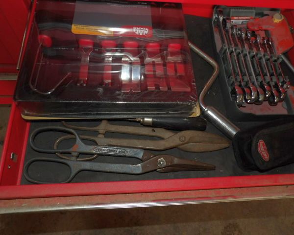 auction image