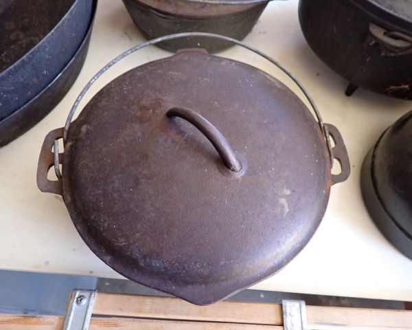 auction image