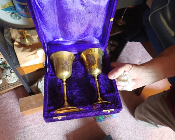 auction image