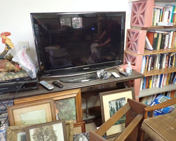 auction image