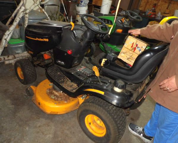 auction image