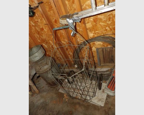 auction image