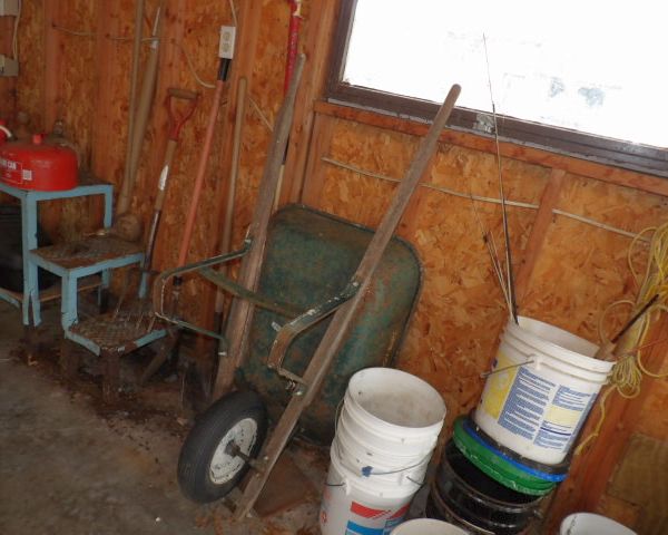 auction image