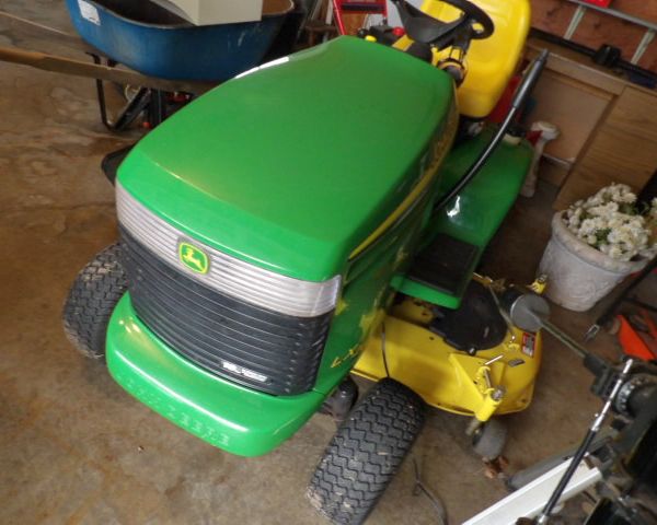 auction image