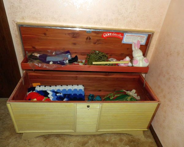 auction image