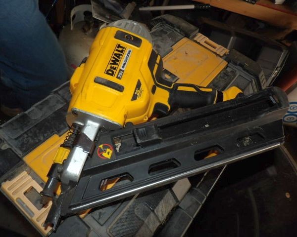 auction image