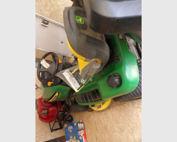 auction image