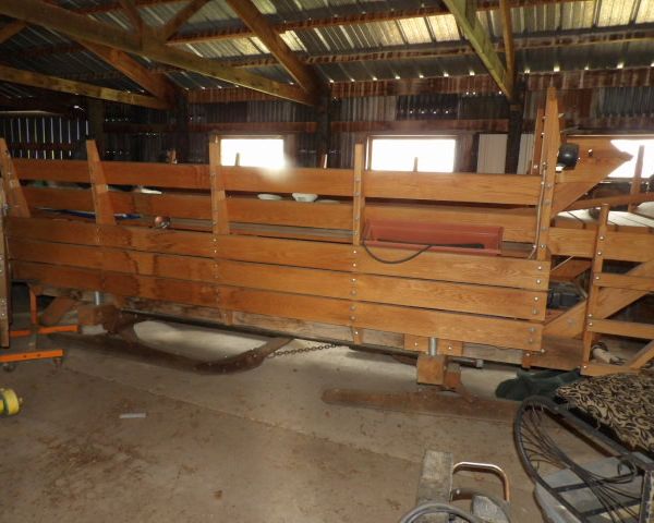auction image