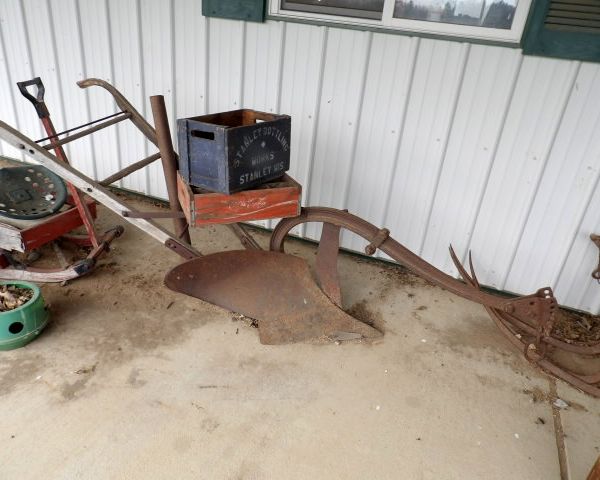 auction image