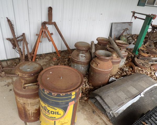 auction image