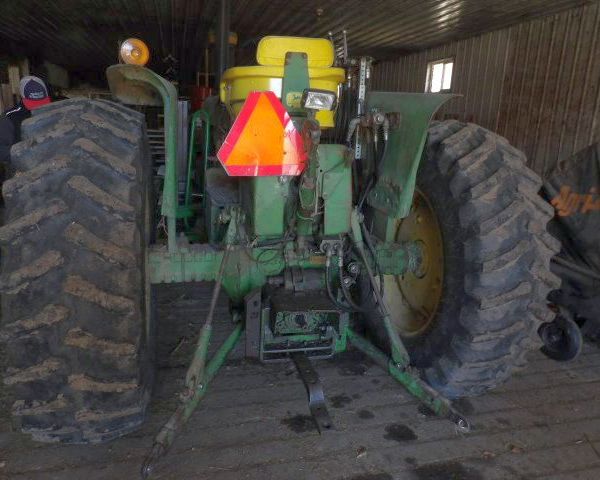 auction image