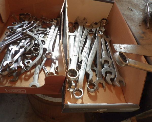 auction image