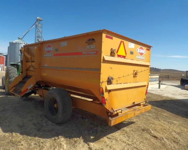auction image
