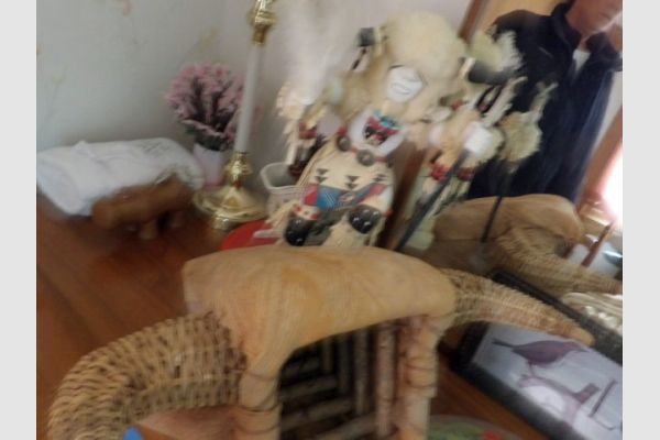 auction image