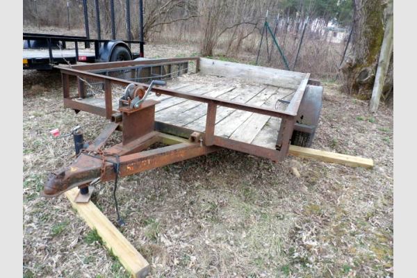 auction image