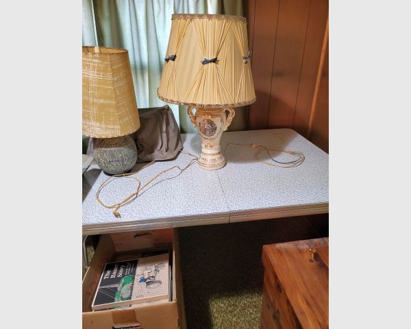 auction image