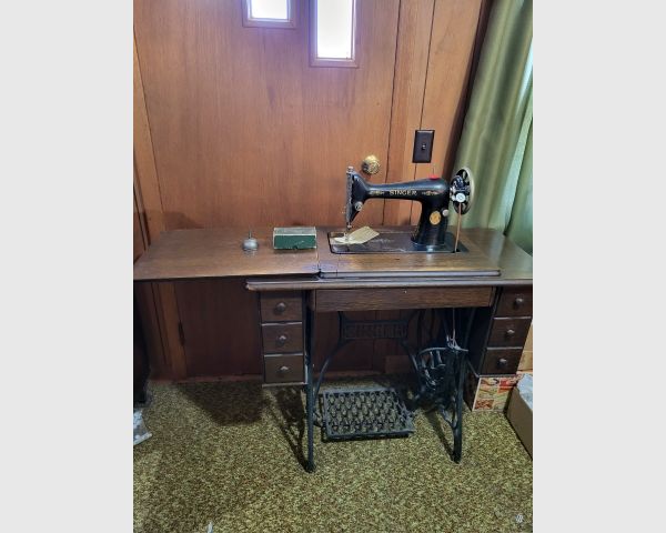 auction image