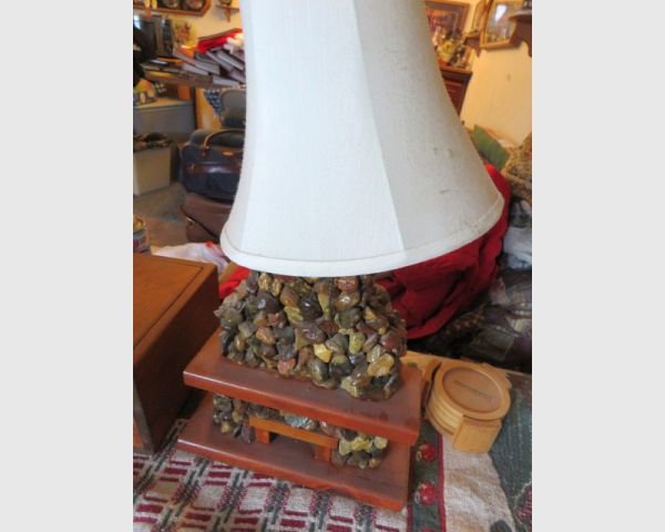 auction image