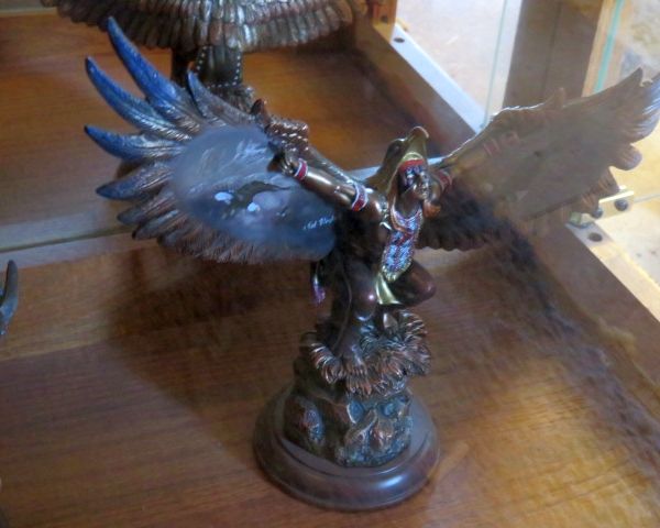 auction image