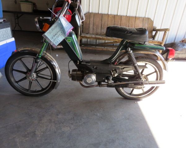 auction image