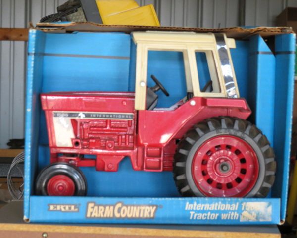 auction image
