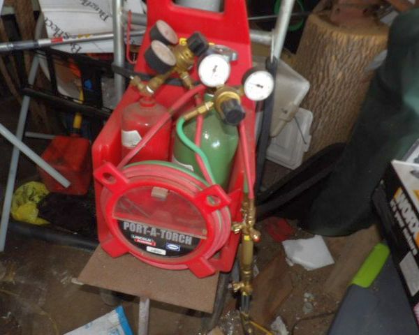 auction image