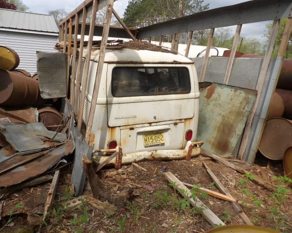 auction image