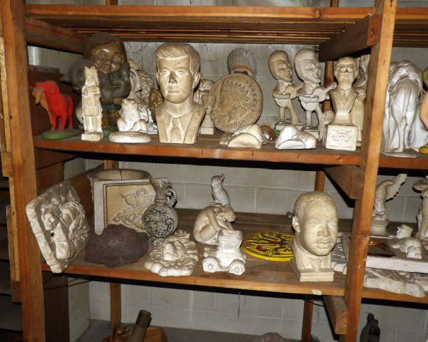 auction image