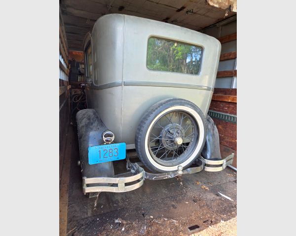 auction image