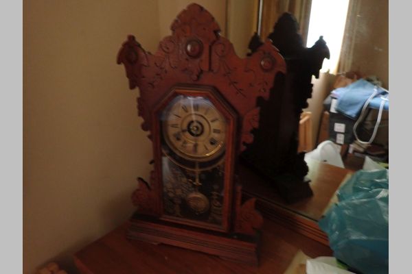 Auction listing photo
