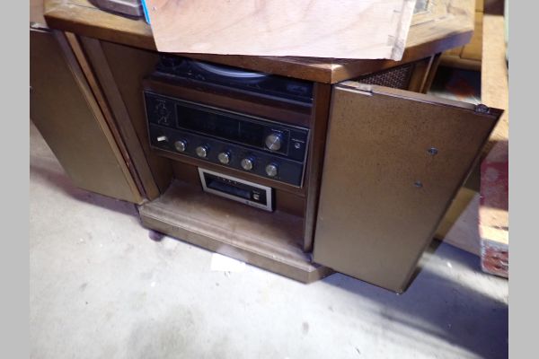 Auction listing photo