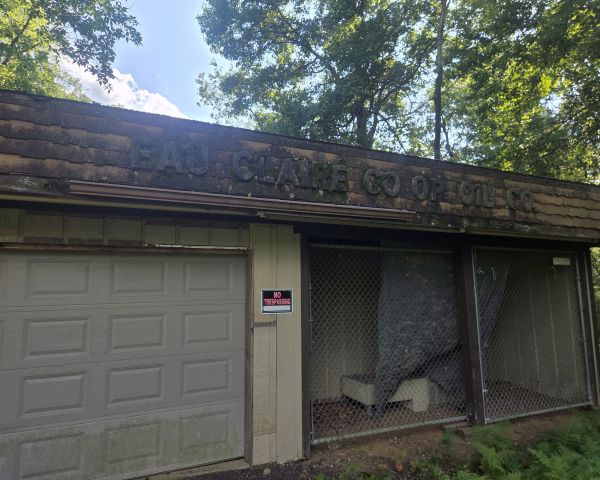 Auction listing photo