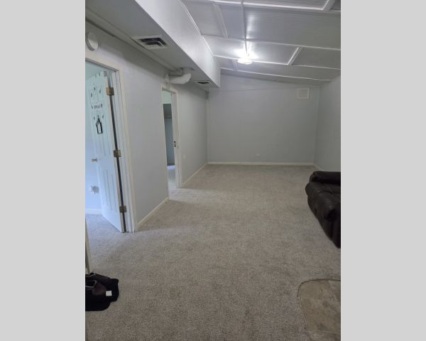 Auction listing photo