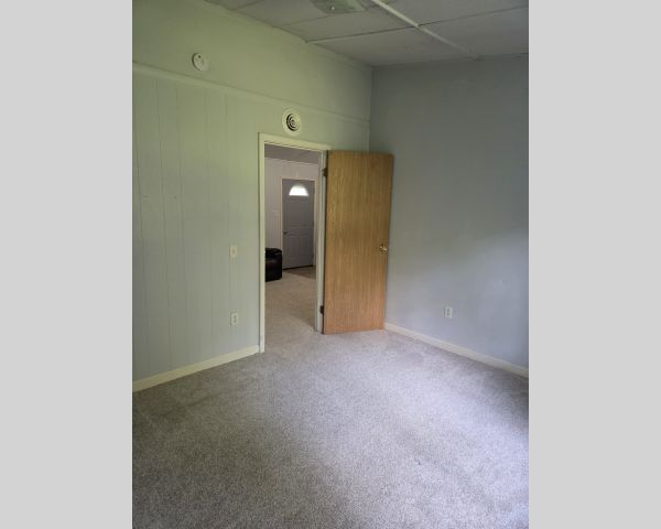 Auction listing photo