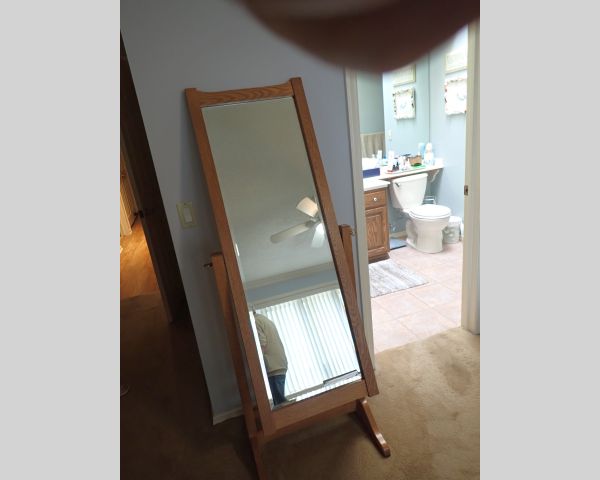 Auction listing photo